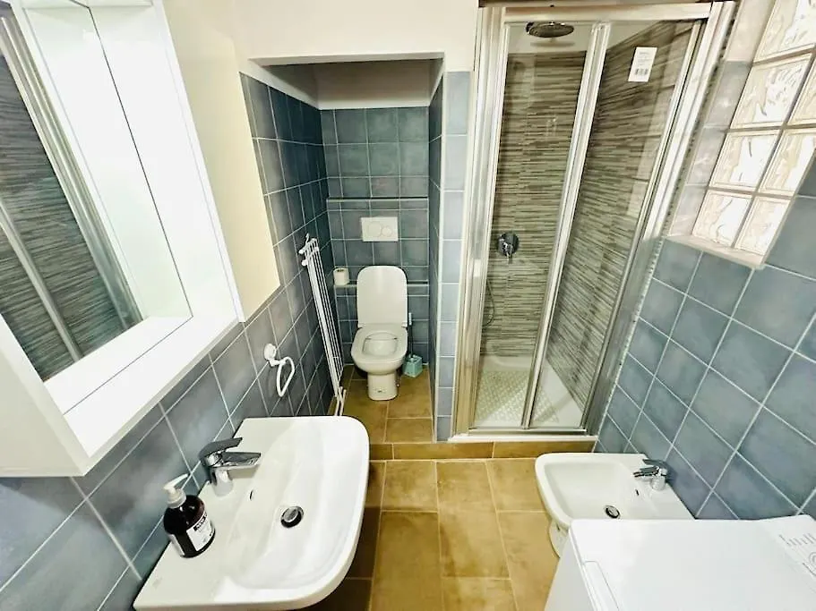 Suite Palazzo 12 - Sanremo 0*,